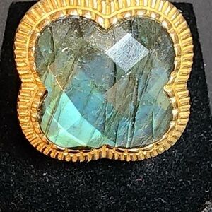 Clover statement Labradorite pendant